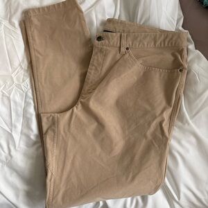 Men’s lululemon khaki 38